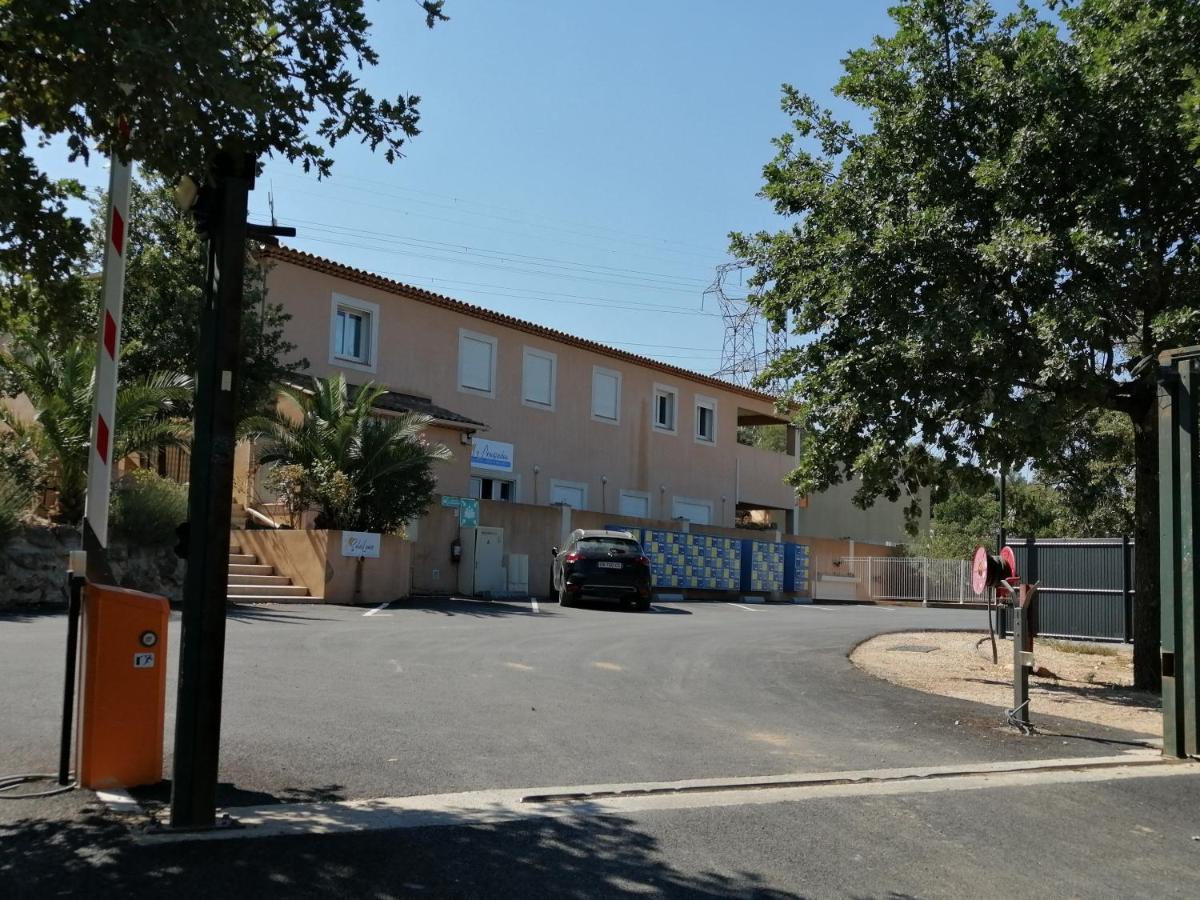 Charmant Mobil-Home Rocbaron Dış mekan fotoğraf