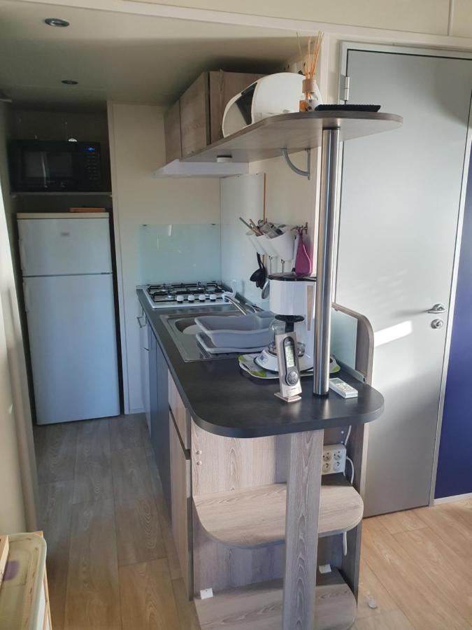 Charmant Mobil-Home Rocbaron Dış mekan fotoğraf